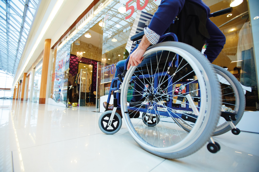 Rolstoeltaxi met leenrolstoel